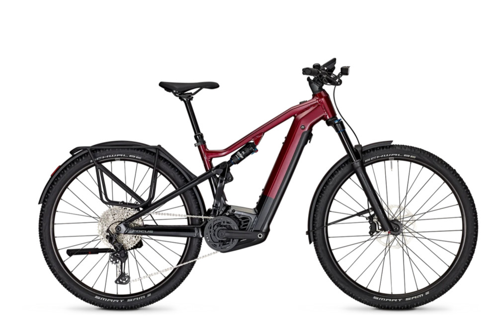 Focus Thron 6.8 Equip&eacute; 29''