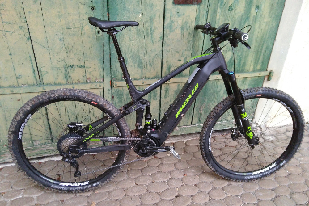 Nous avons re&ccedil;u le i-Chaser LTD - &agrave; l'essai au E-MOUNTAIN BIKE CENTER de Gilly !